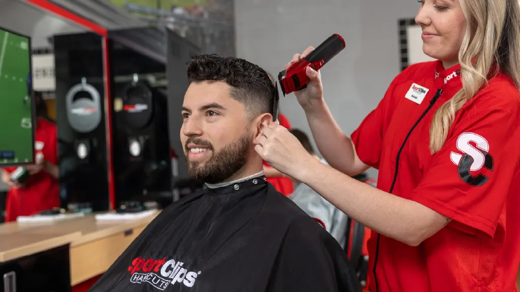 Sport Clips Haircuts of La Canada — Hair salon in La Cañada Flintridge